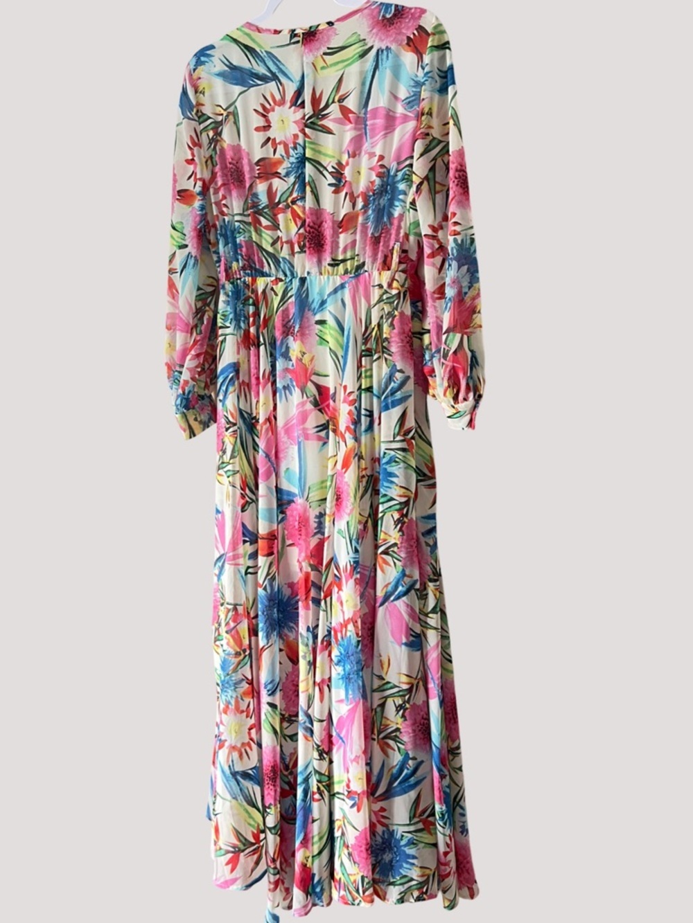 HAODUOYI Floral Wrap Maxi Dress in Cream, Pink and Blue - Picture 12 of 14
